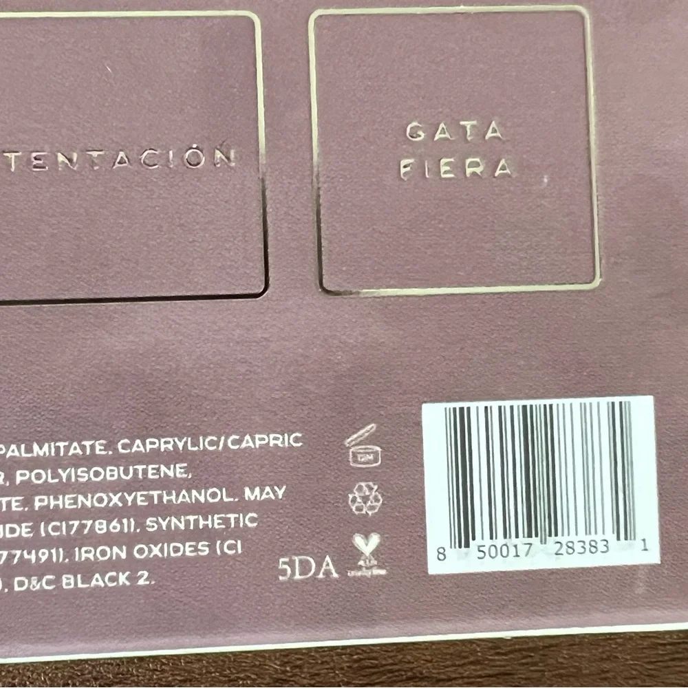 Alamar Cosmetics DesNUDEas Exotica Pressed Pigment 8 Ct Eyeshadow Palette NIB!